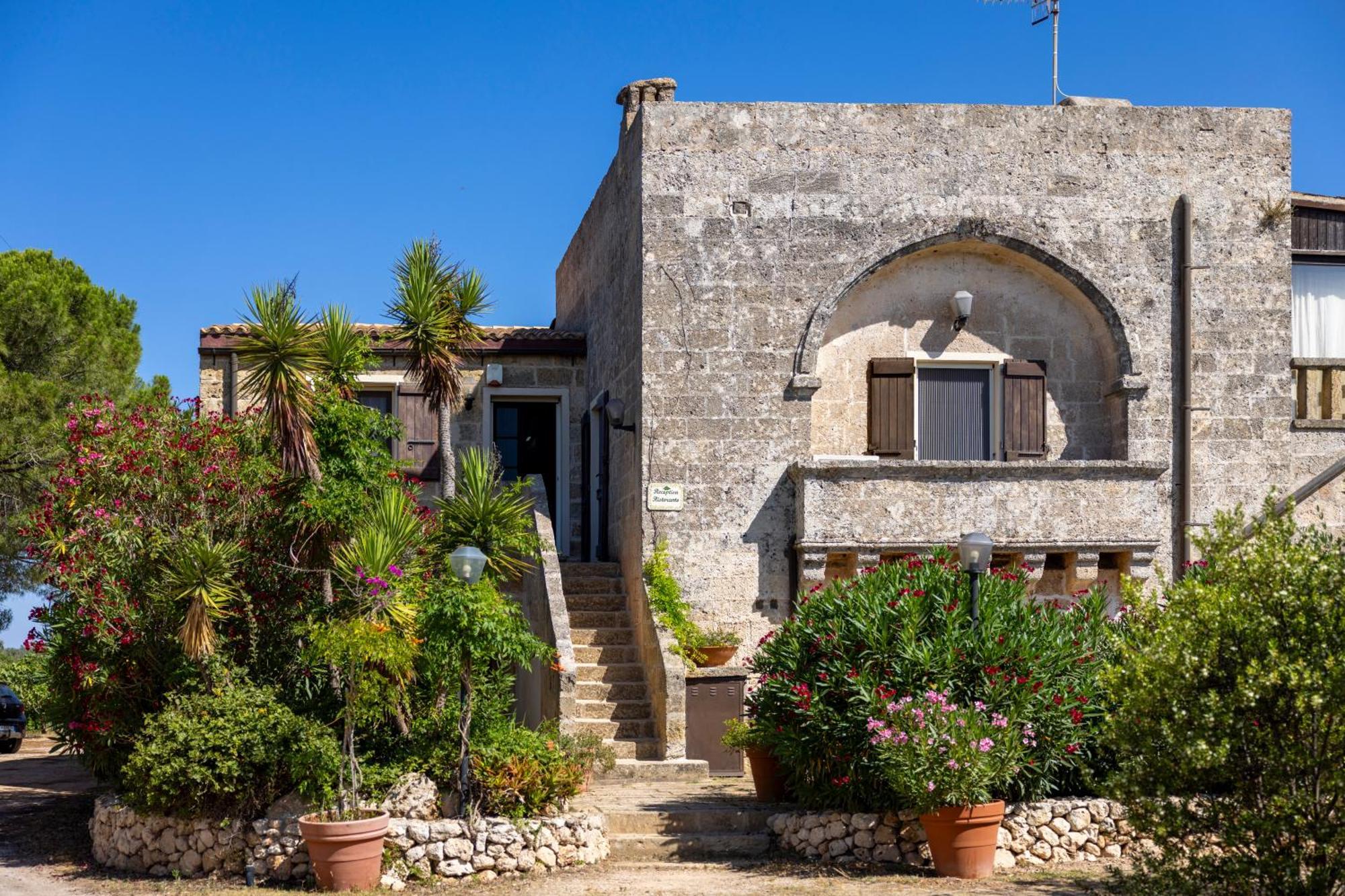 Masseria Serine Santa Maria di Leuca Exterior photo